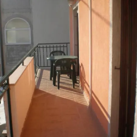 By Interhome Apartman *